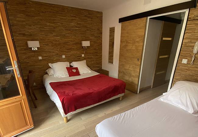 Le Chastellares Hotel in Auron 1600 - France