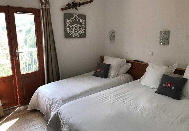 Le Chastellares Hotel in Auron 1600 - France