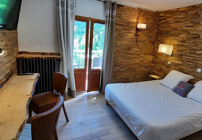 Le Chastellares Hotel in Auron 1600 - France