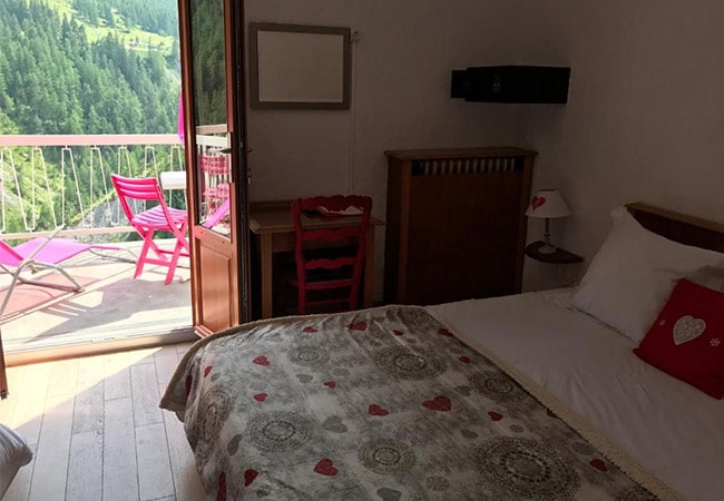 Le Chastellares Hotel in Auron 1600 - France