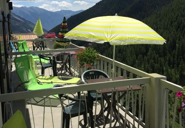 Le Chastellares Hotel in Auron 1600 - France